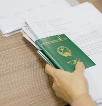 Hỗ Trợ Hoàn Thiện Hồ Sơ Xin Visa.
