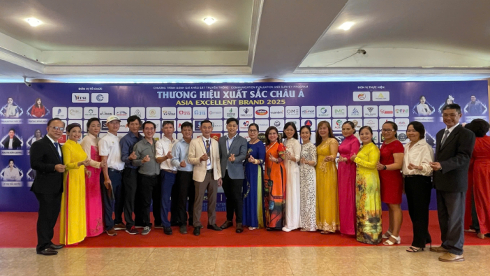 🎉 VINH DỰ LỚN – CÔNG TY TNHH GIÁO DỤC QUỐC TẾ VIỆT ÂU ĐƯỢC VINH DANH TẠI “THƯƠNG HIỆU XUẤT SẮC CHÂU Á 2025” 🎉