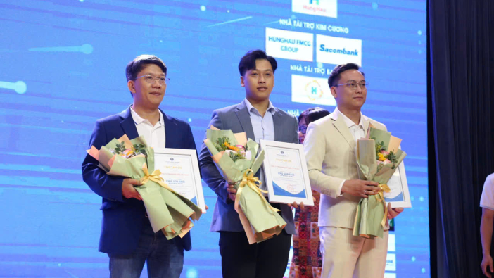 🎉 VIỆT ÂU THAM DỰ NGÀY HỘI VIỆC LÀM TẠI TRƯỜNG ĐẠI HỌC VĂN HIẾN 🎉