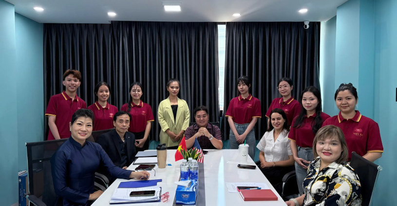 🎯 Buổi Training Dành Cho Nhân Viên Marketing Mới Tại Việt Âu